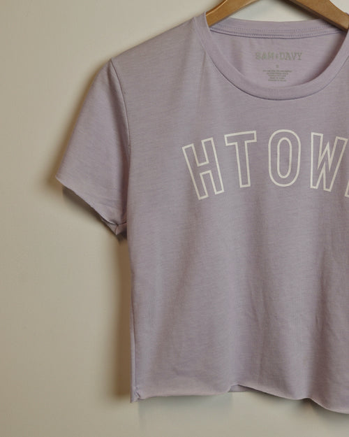 HTOWN Outline Cutoff Crop Tee (Light Purple/White)